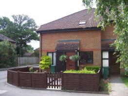 42, Copse Lane, Langshott, Horley RH6 9XT