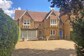 110a, Harlestone Road, Northampton NN5 6AB