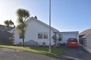 59, Wheal Golden Drive, Newquay TR8 5PE