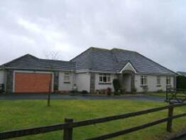 Bella Vista, Gate Square To Dryslwyn Bridge, Maesybont, Llanelli SA14 7SU