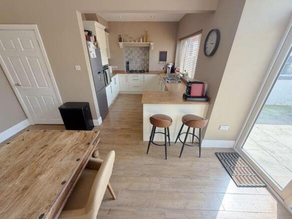 Dining Kitchen