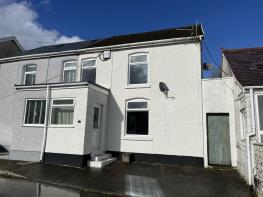 35, Graig Road, Ammanford SA18 1EG