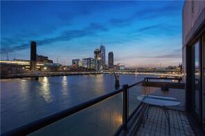 Flat 8, Norfolk House, Trig Lane, London EC4V 3QQ