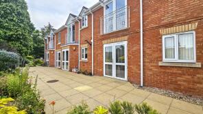 3, Sandford Gardens, Hazler Crescent, Church Stretton SY6 7AH