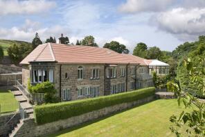 Ghylmoor, Moor Road, Ilkley LS29 7AS