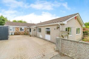 8, Pilgrim Drive, Yelverton PL20 7DB