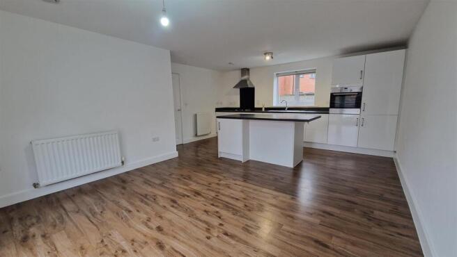 Lounge/Kitchen