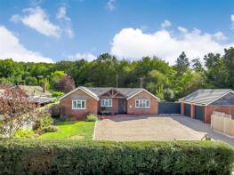 Carraig, Earls Common Road, Redditch B96 6SY