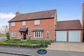 17, Hallams Close, Coventry CV8 3NZ