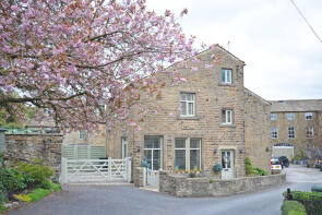 3, Dale End, Lothersdale, Keighley BD20 8EN