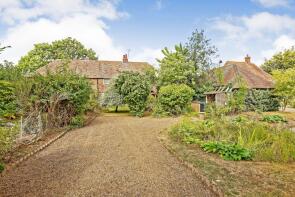 2, Oast Cottages, Kake Street, Canterbury CT4 5SD