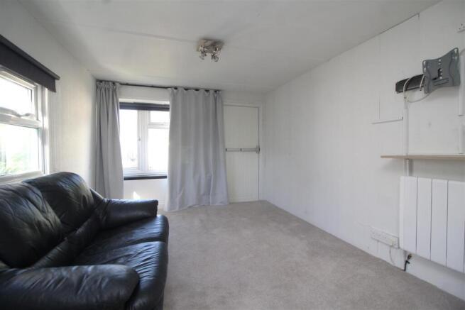living room 1 .JPG
