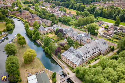 River Meads, Stanstead Abbotts