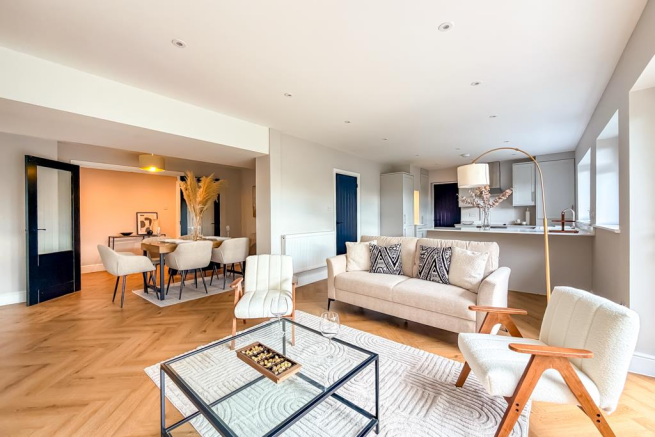 Kitchen/Family Room