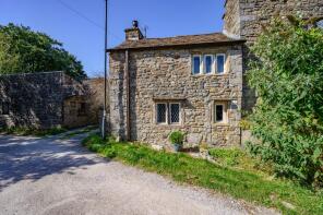 4, Bentham Old Hall Cottages, Duke Street, Bentham, High Bentham LA2 7HS
