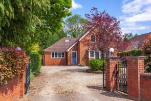 Two Trees, Chalkhouse Green Road, Kidmore End, Reading RG4 9AS