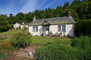 The Old Post Office, Craigton, Airlie DD8 5NL