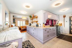 Fallon Bank, Fallon Lane, Evesham WR11 7GZ