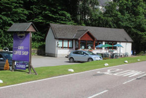 Glen Rowan Lodge, Achnaconeran Road, Inverness IV63 7YA