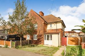 612, London Road, Grays RM20 3HL