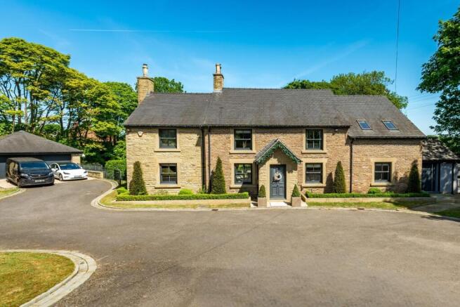 Brook House Front External 1.jpg