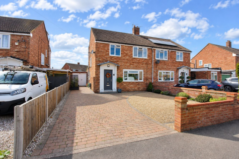 Astwick Road, Stotfold, Hitchin, SG5