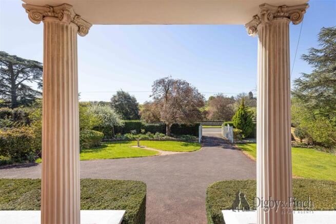 194 Thorpe Road, Peterborough PE3 6LB-5watermarked