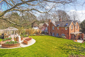 Gobley Cottage, Dummer Road, Basingstoke RG25 2EA