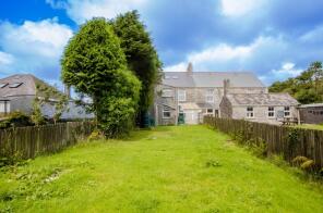 2, Avondale Terrace, Park Road, Whitemoor, St. Austell PL26 7XQ
