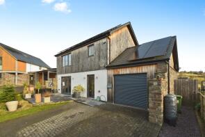 3, Cwrt-y-gaer, Boughrood, Brecon LD3 0YX