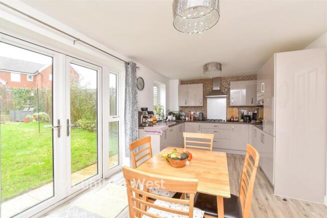 Kitchen/ Diner