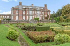 11, Leydene Park, East Meon, Petersfield GU32 1HF