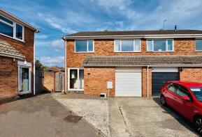 11, Thames Close, Wotton-under-edge GL12 8UA