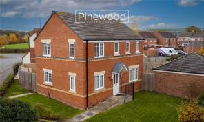 8, Ffordd Dewi, Oakenholt CH6 5WU