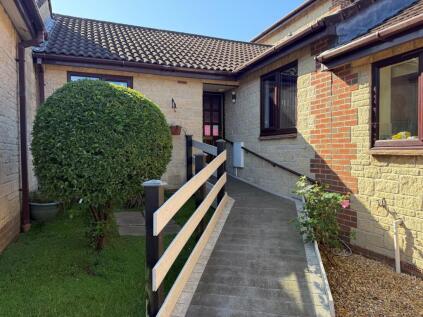 Kingshill Gardens, Nailsea, Nailsea Somerset, BS48