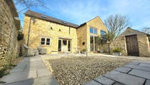 2, Old Barn Cottages, Hastings Hill, Chipping Norton OX7 6NA