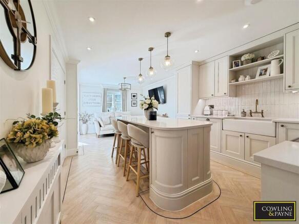 KITCHEN/DINER