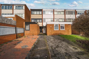 22, Newcastle Avenue, Nottingham NG4 3ND