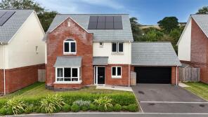 24, Easterly Park, Braunton EX33 2FH