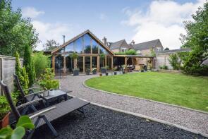 Oakapple, Aston Lane, Hinckley LE10 3AA