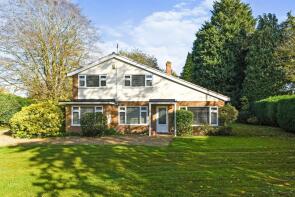 22, Cedar Grove, King's Lynn PE33 0QY