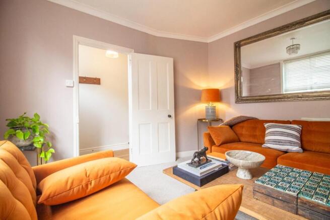 46 Garland Street [Sitting Room] 04.jpg