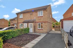 16, Kibblewhite Close, Swindon SN5 4EQ