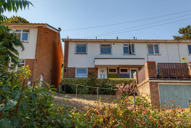 3 Bedroom End Terrace for Sale