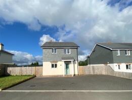 2, Blacksmiths Meadow, Coads Green, Launceston PL15 7FF