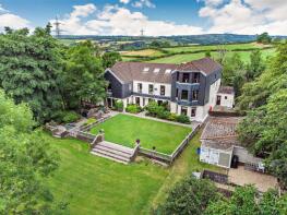 Frongelli House, Llanedi Road, Llanedi, Swansea SA4 0YR