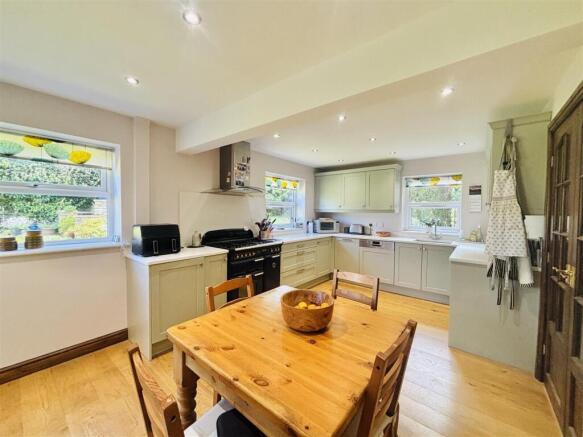 Breakfast Kitchen