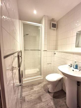 71 shower.jpg