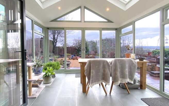 04 garden-room.jpg