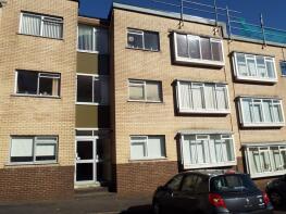 15, Long Oaks Court, Sketty, Swansea SA2 0QH